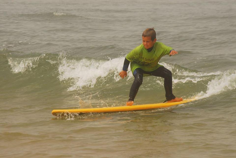 オヴァール Furadouro Surf Campヴィラ エクステリア 写真